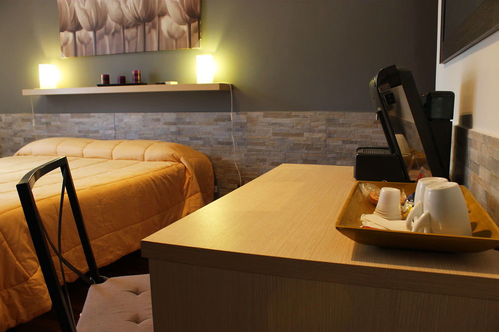 Il Borghetto Antico Bed & Breakfast Rome Bagian luar foto