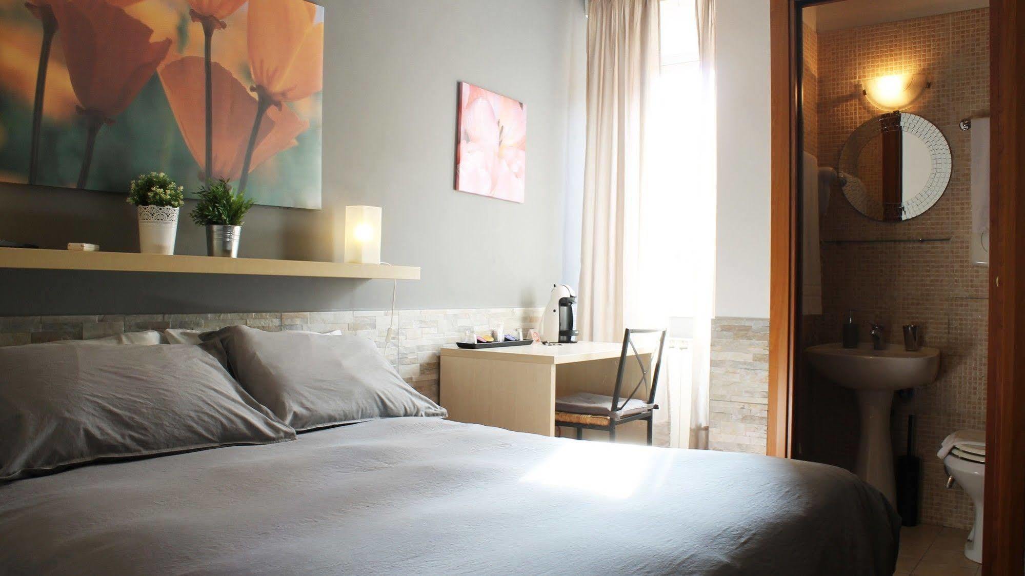 Il Borghetto Antico Bed & Breakfast Rome Bagian luar foto